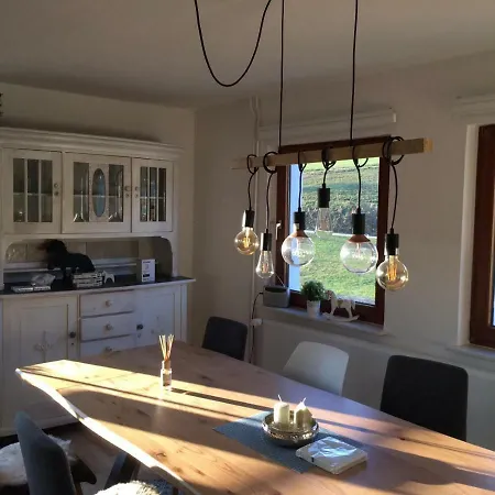 펜션 Falkenegg 레네슈타트