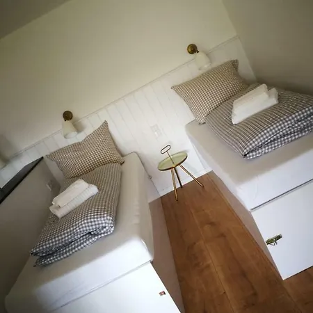 Falkenegg 레네슈타트